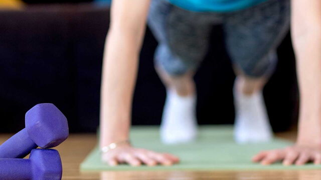 Bild zum Artikel„Krafttraining nach WHO-Empfehlungen zeiteffizient umsetzen“