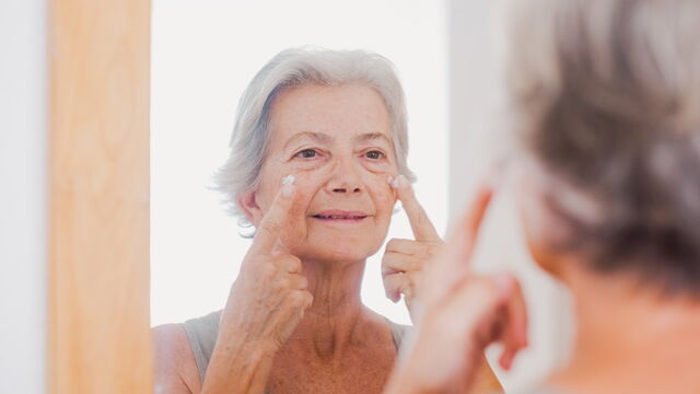 Bild zum Artikel„Dexpanthenol-haltige Topika überzeugen bei Radiodermatitis“