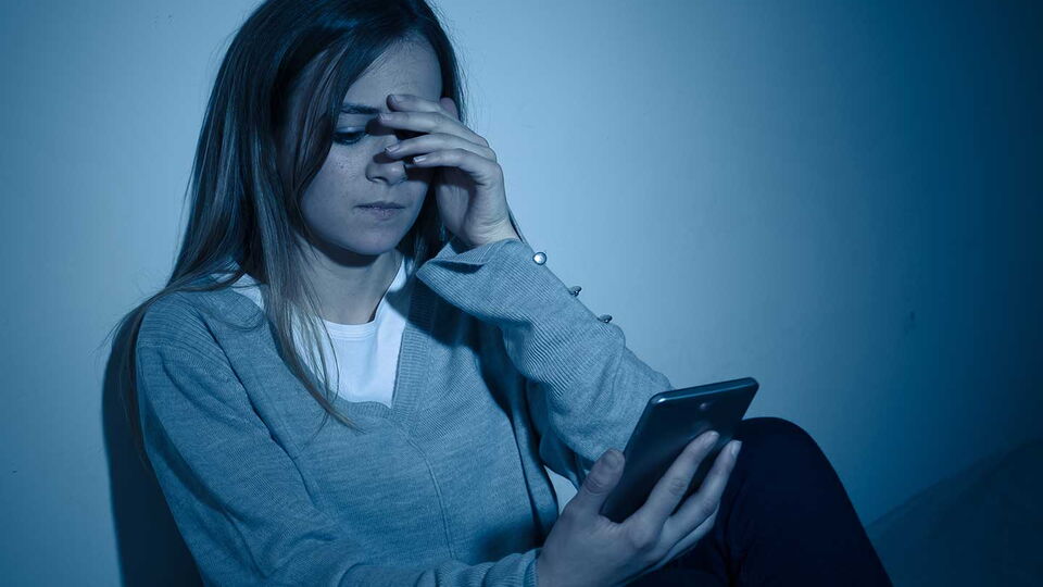 Bild zum Artikel„Wenn das Smartphone im Krisenfall hilft: Suizidprävention durch Apps?“