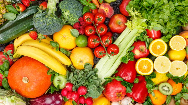 Bild zum Artikel„Zerbrechliche Barriere: Wie Ernährung die Hautgesundheit älterer Menschen beeinflusst“