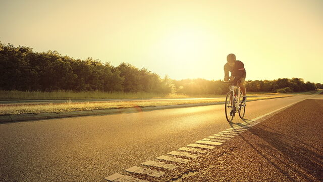Bild zum Artikel„Vom Radhelden in die Dunkelheit: Kampf zwischen Erfolg und Depression“